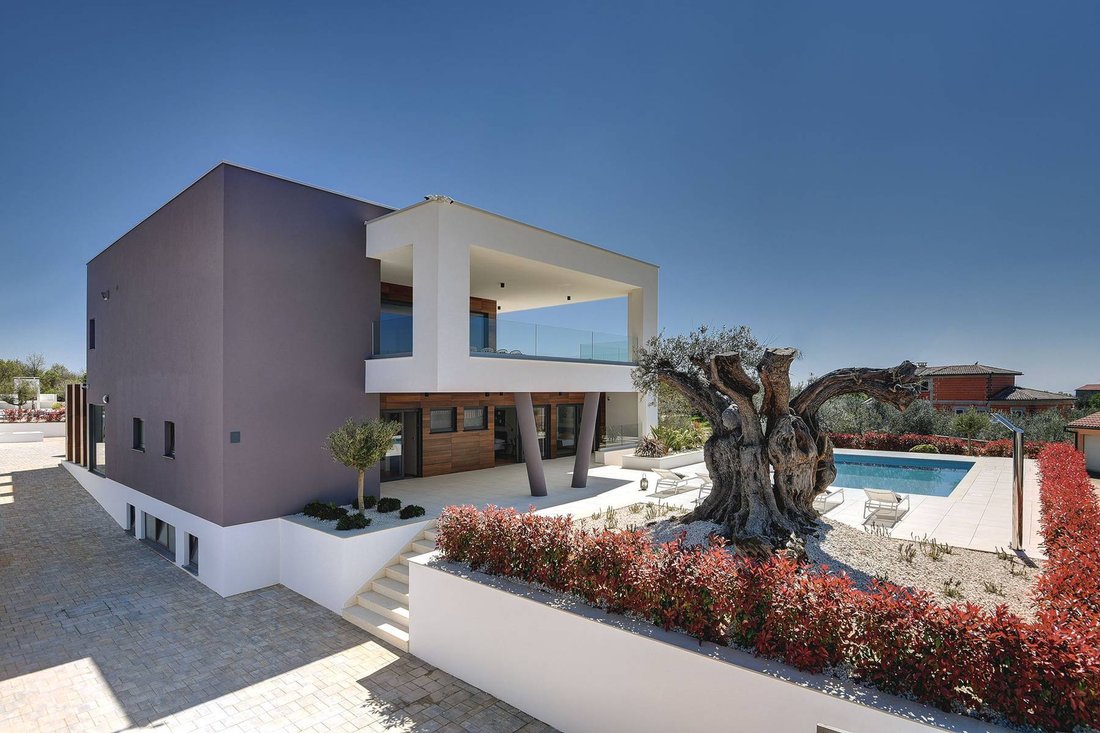Villa in Vodnjan, Istria County, Croatia 5 - 13567832