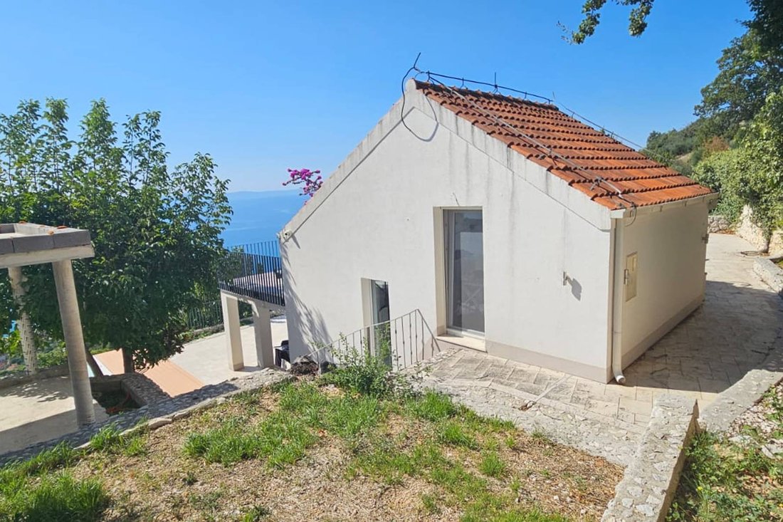 Villa in Jesenice, Split-Dalmatia County, Croatia 4 - 12673835