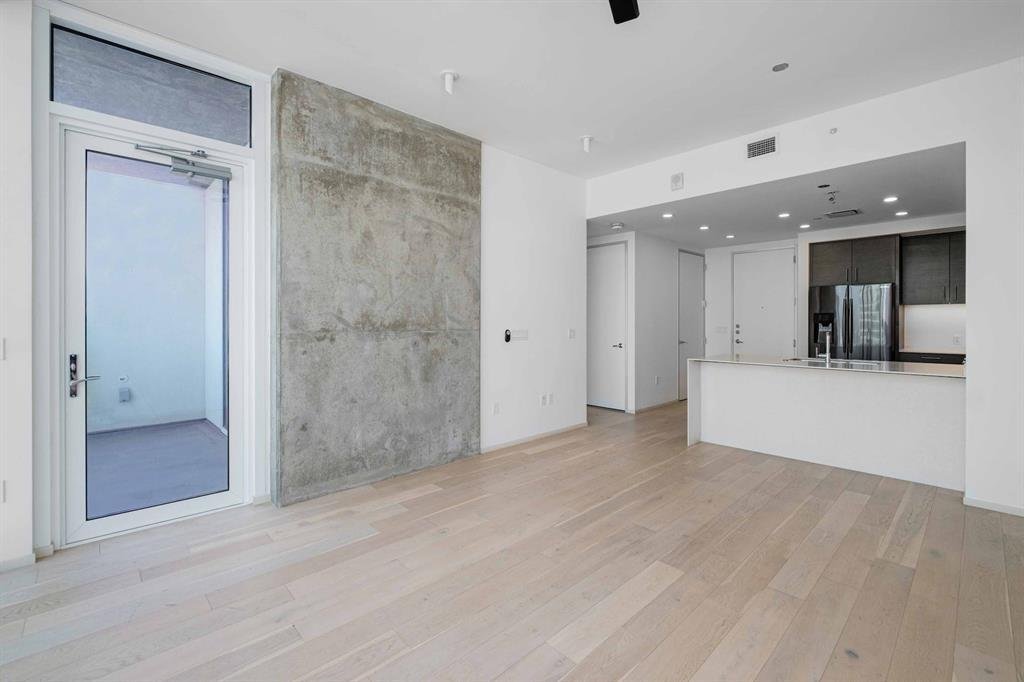 Condo Austin In Austin, Texas, United States For Rent (13645840)