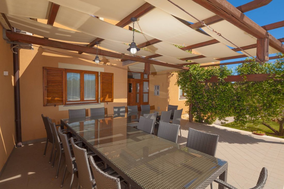 Villa in Banjole, Istria County, Croatia 3 - 13567673