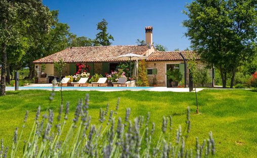 Villa a Valle, Regione istriana, Croazia 1