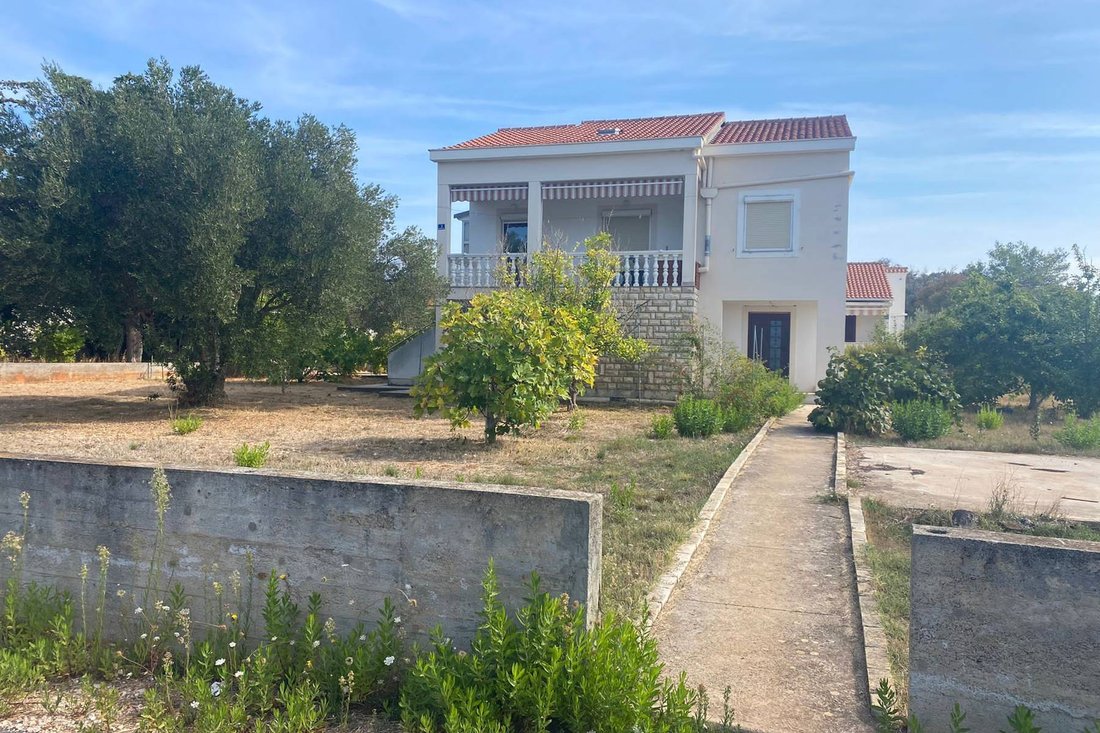 Zadar, Ugljan/Muline, Family House Nkp 256 M2 In Ugljan, Zadar County