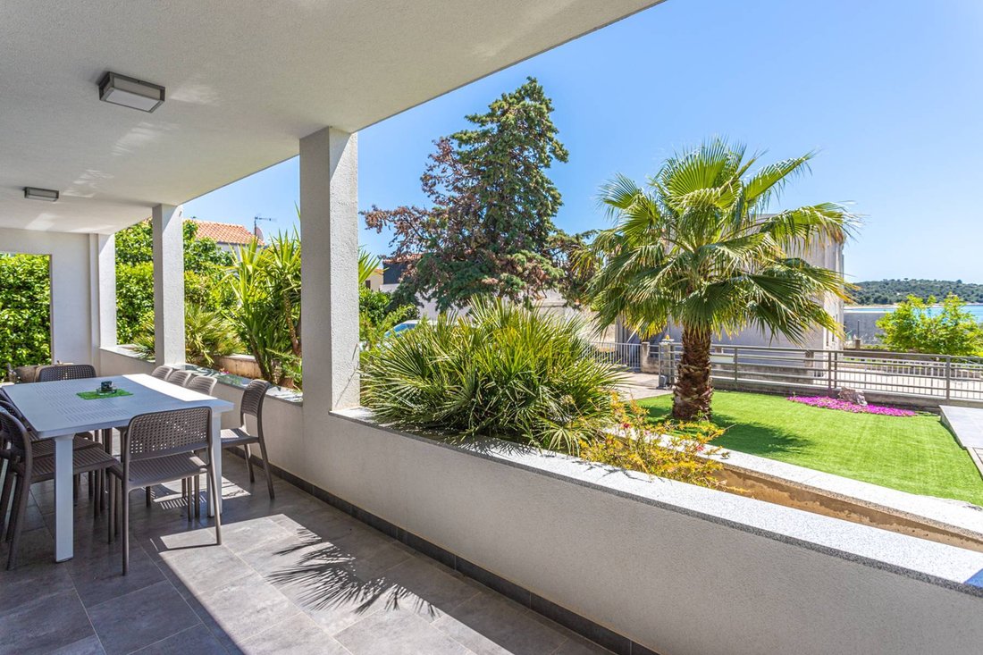 Villa in Rogoznica, Sibenik-Knin County, Croatia 1 - 12659285
