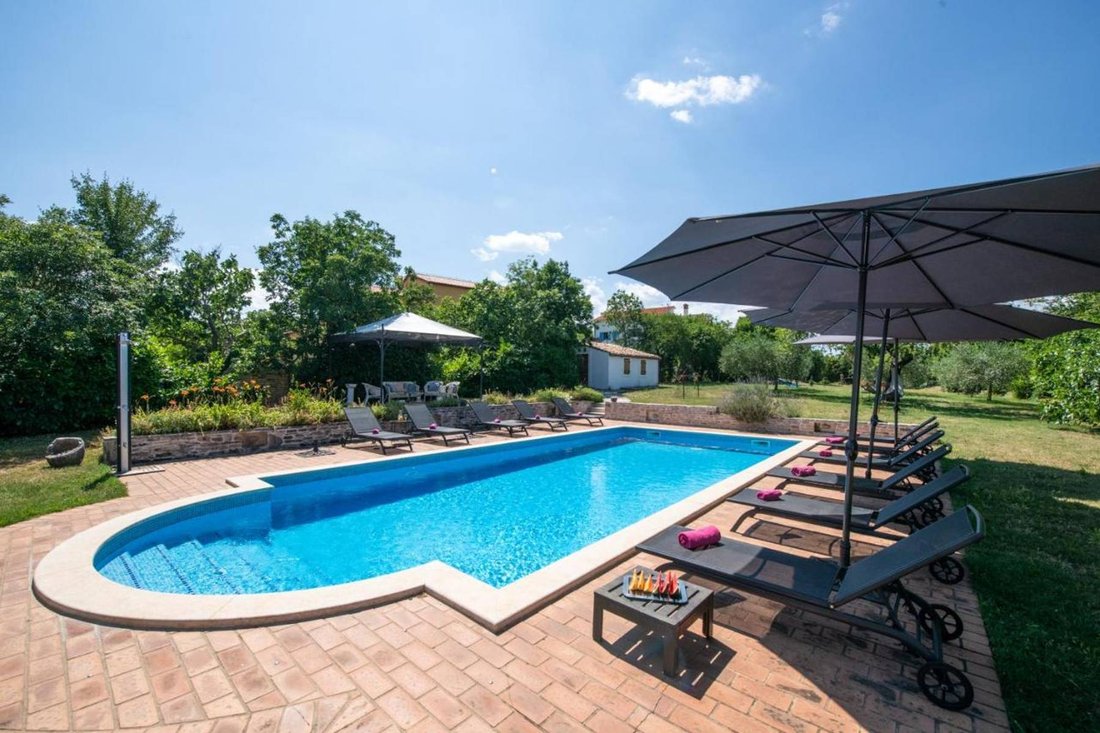 Villa in Rakalj, Istria County, Croatia 3 - 13567060