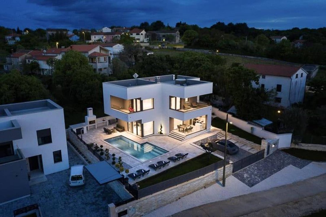 Villa in Rakalj, Istria County, Croatia 2 - 13565322
