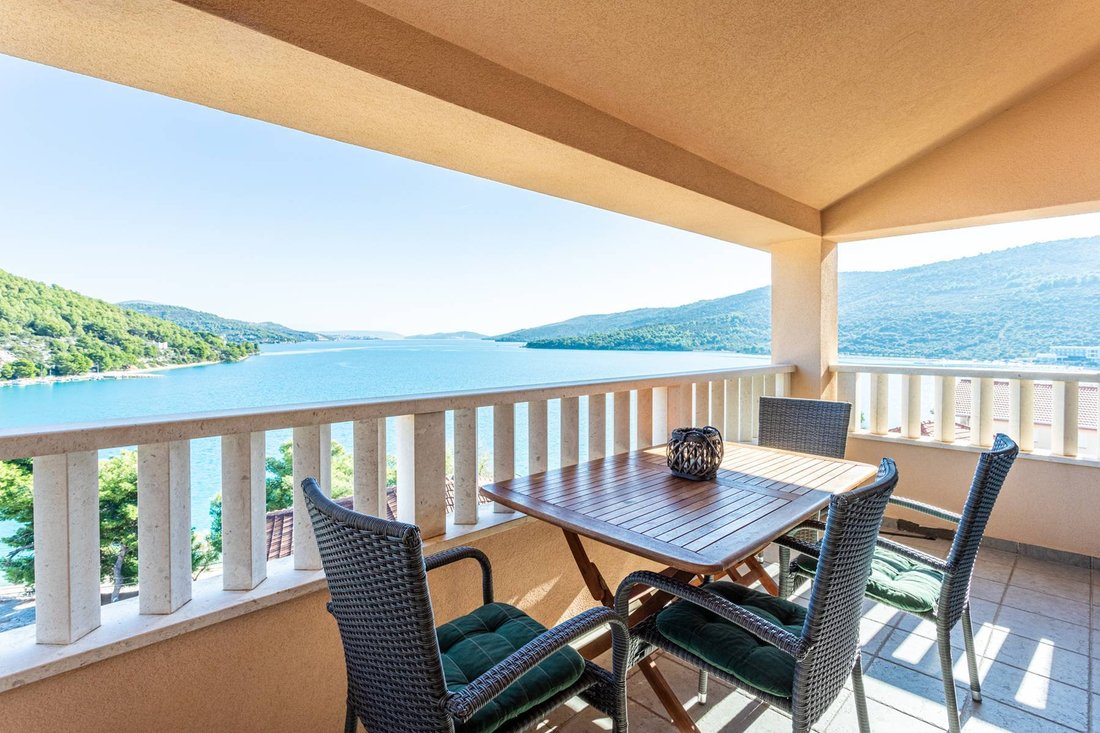 Villa in Marina, Split-Dalmatia County, Croatia 4 - 12667333