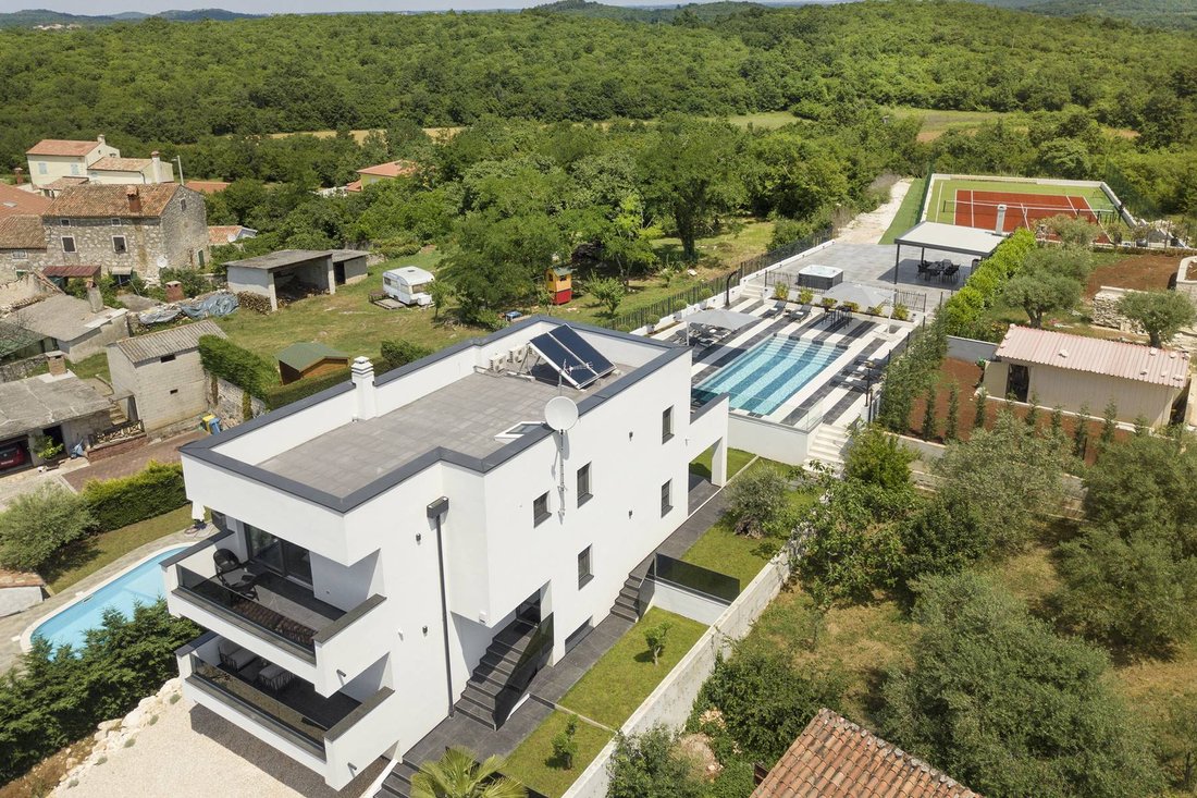 Villa in Vrsar, Istria County, Croatia 2 - 13567780
