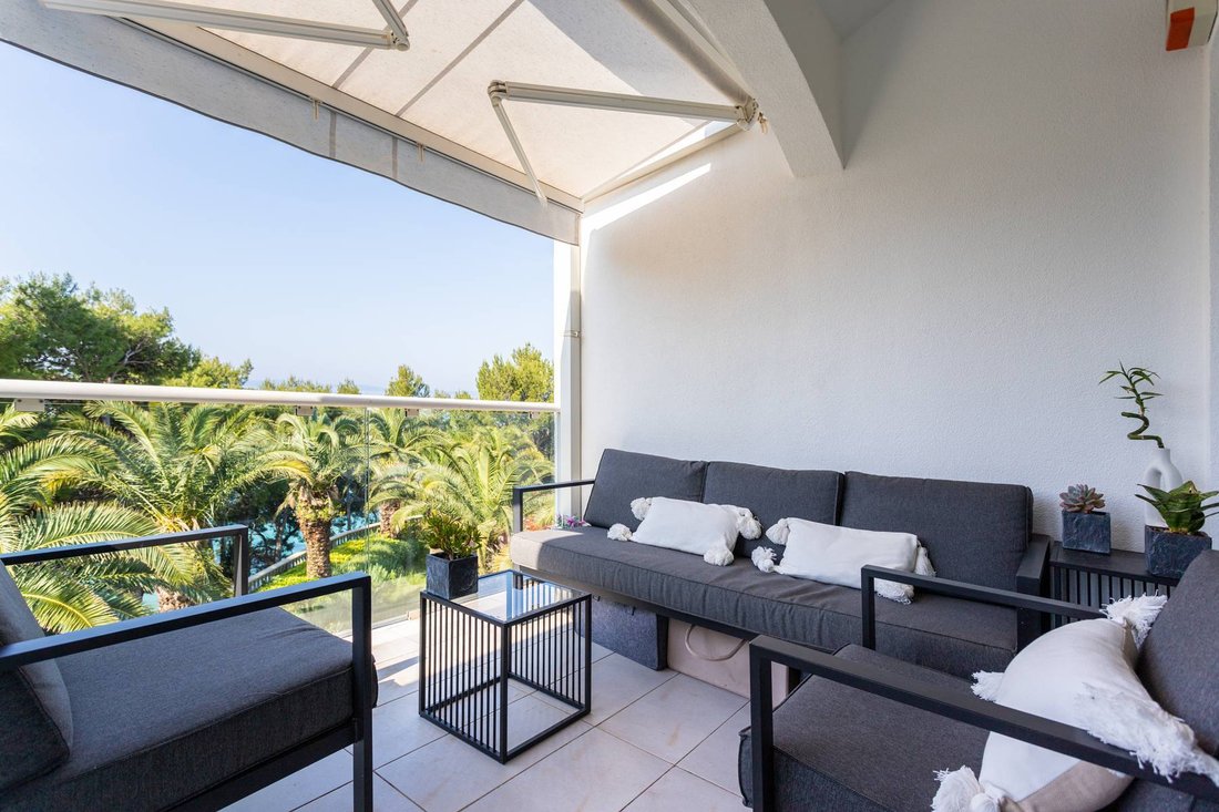 Villa in Strozanac Donji, Split-Dalmatia County, Croatia 1 - 12906255
