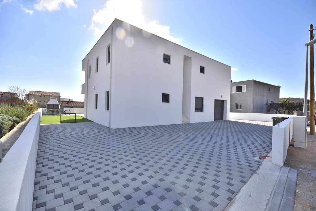 Villa in Tribunj, Sibenik-Knin County, Croatia 4 - 12673711