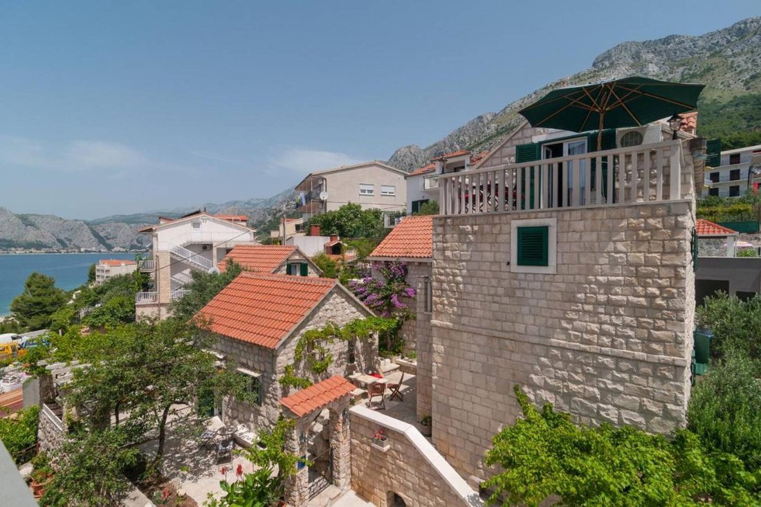 Villa in Split-Dalmatia County, Croatia 1 - 12673807