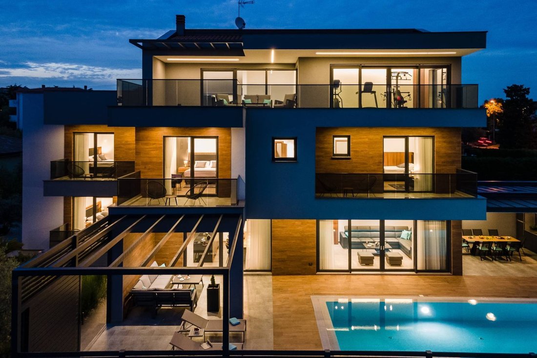 Villa in Fazana, Istria County, Croatia 1 - 13567401