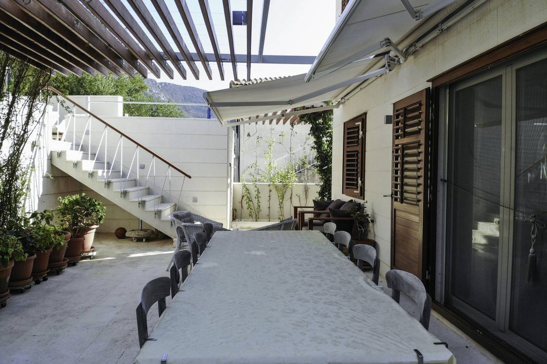 Villa in Komiza, Split-Dalmatia County, Croatia 4 - 13567785