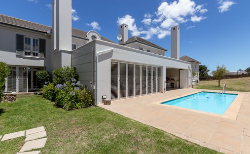 Domaine à Sir Lowry's Pass, Helderberg, Le Cap 1