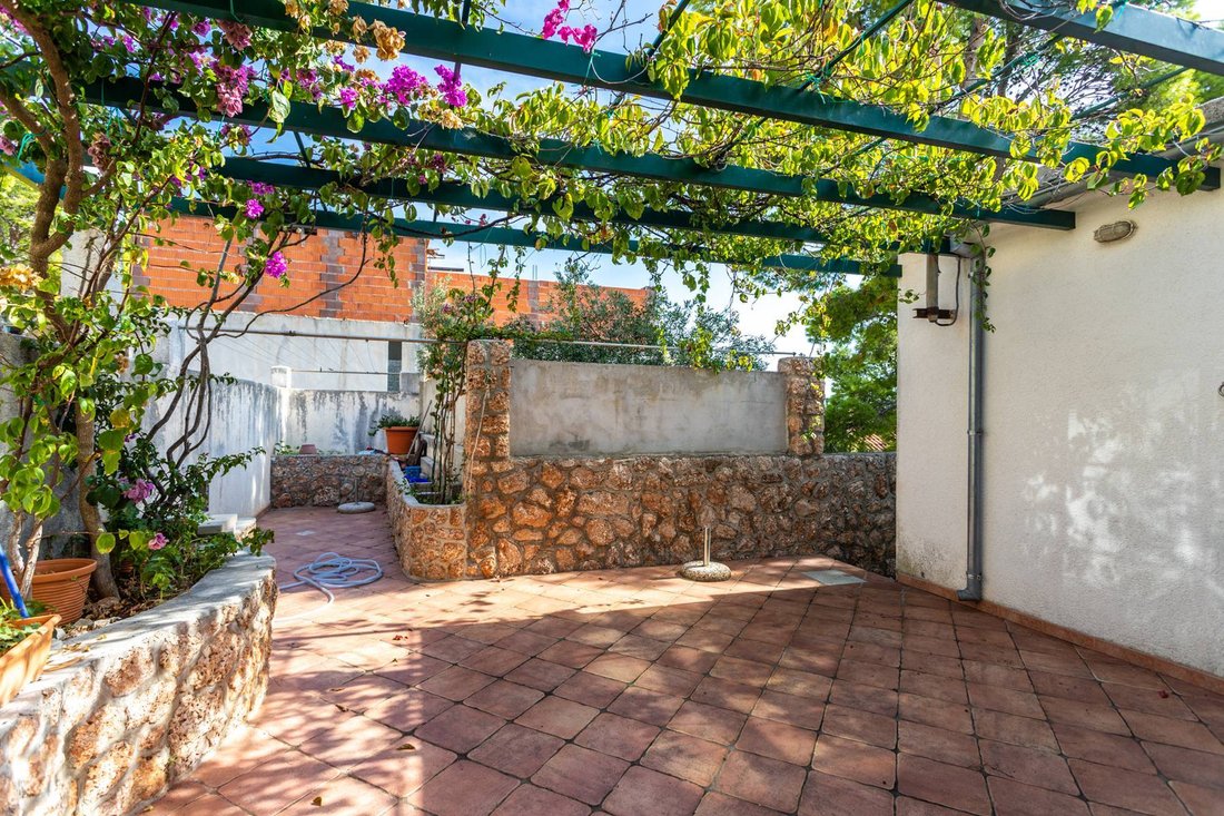 Villa in Sveta Nedilja, Split-Dalmatia County, Croatia 4 - 13565557