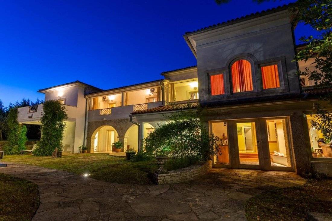Villa in Rakalj, Istria County, Croatia 1 - 13567060