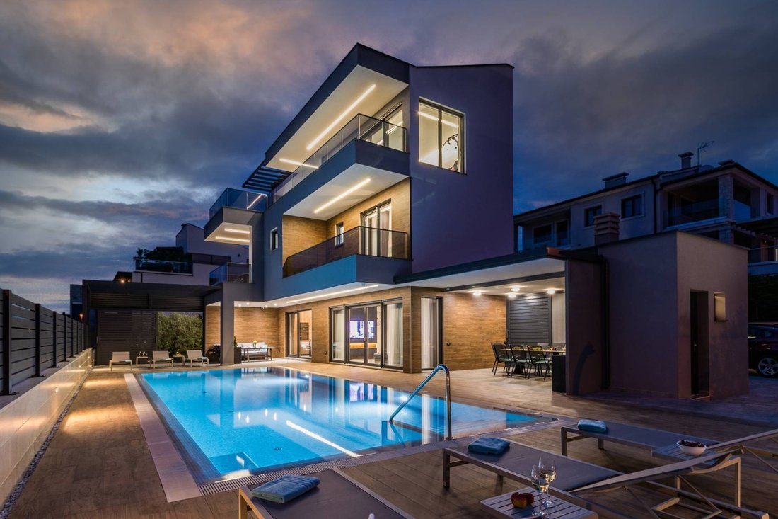 Villa in Fazana, Istria County, Croatia 3 - 13567401