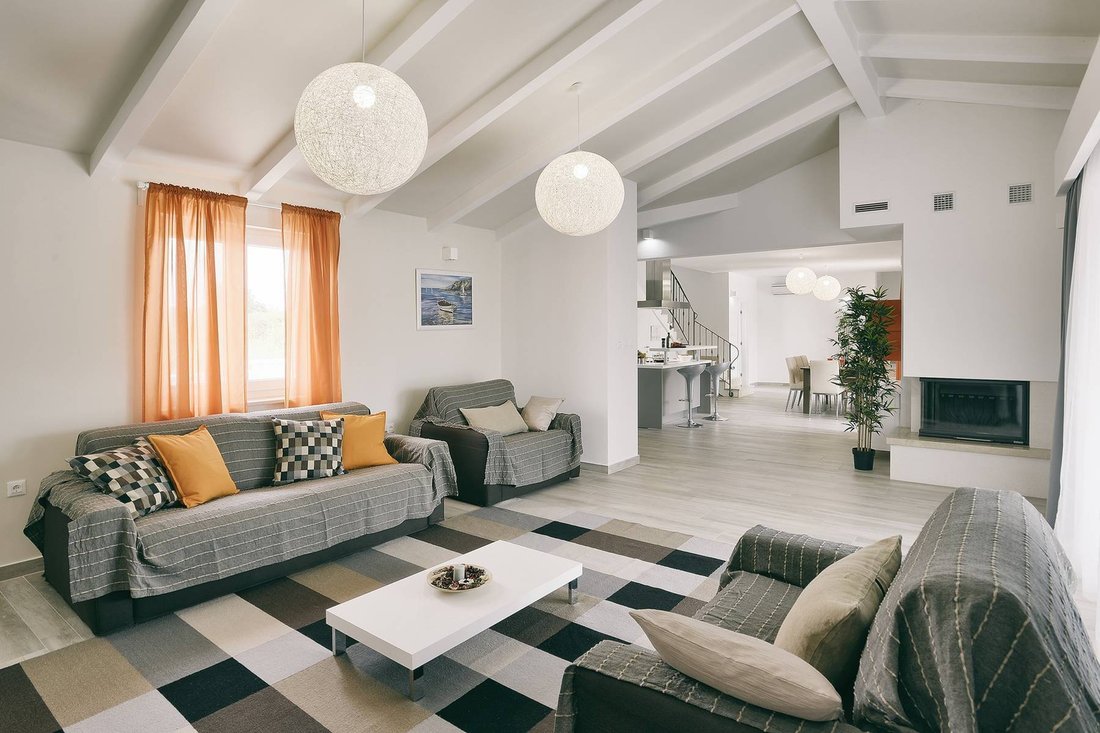 Villa in Medulin, Istria County, Croatia 2 - 12625519