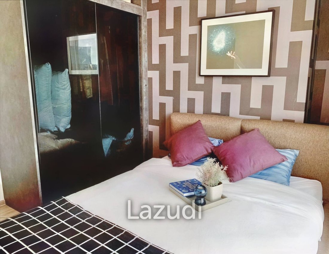 Apartment in Chom Phon, Bangkok, Thailand 4 - 13641104