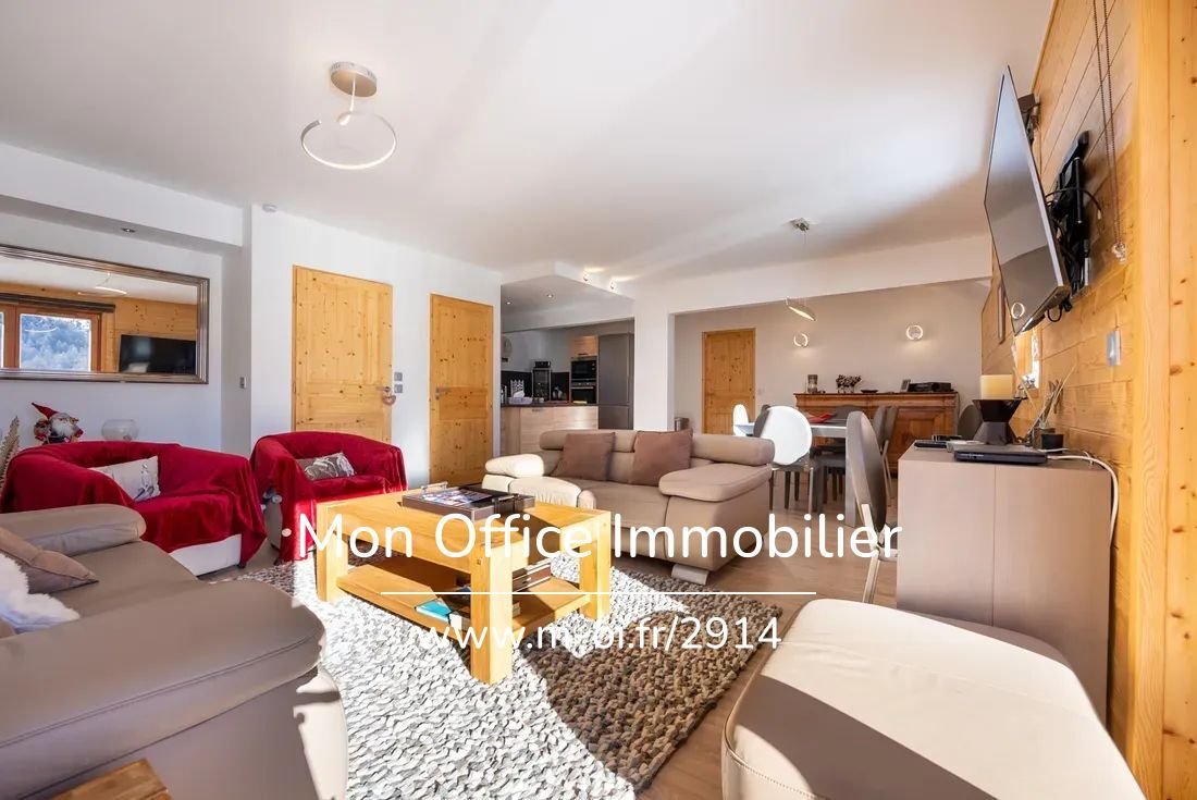 Référence 3817 Bau Duplex Haut In Vars, Provence Alpes Côte D'azur