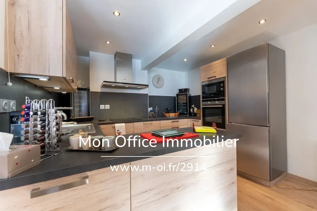 Référence 3817 Bau Duplex Haut In Vars, Provence Alpes Côte D'azur