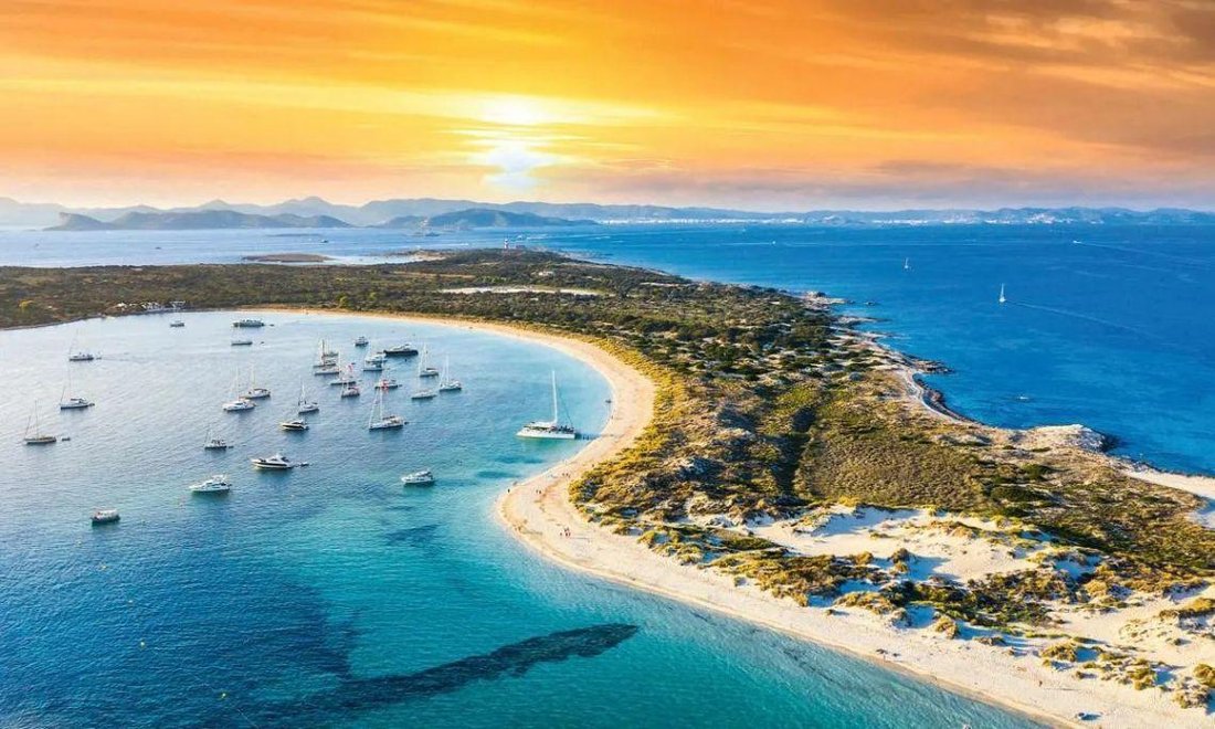 Villa in Formentera, Balearic Islands, Spain 1 - 13646572