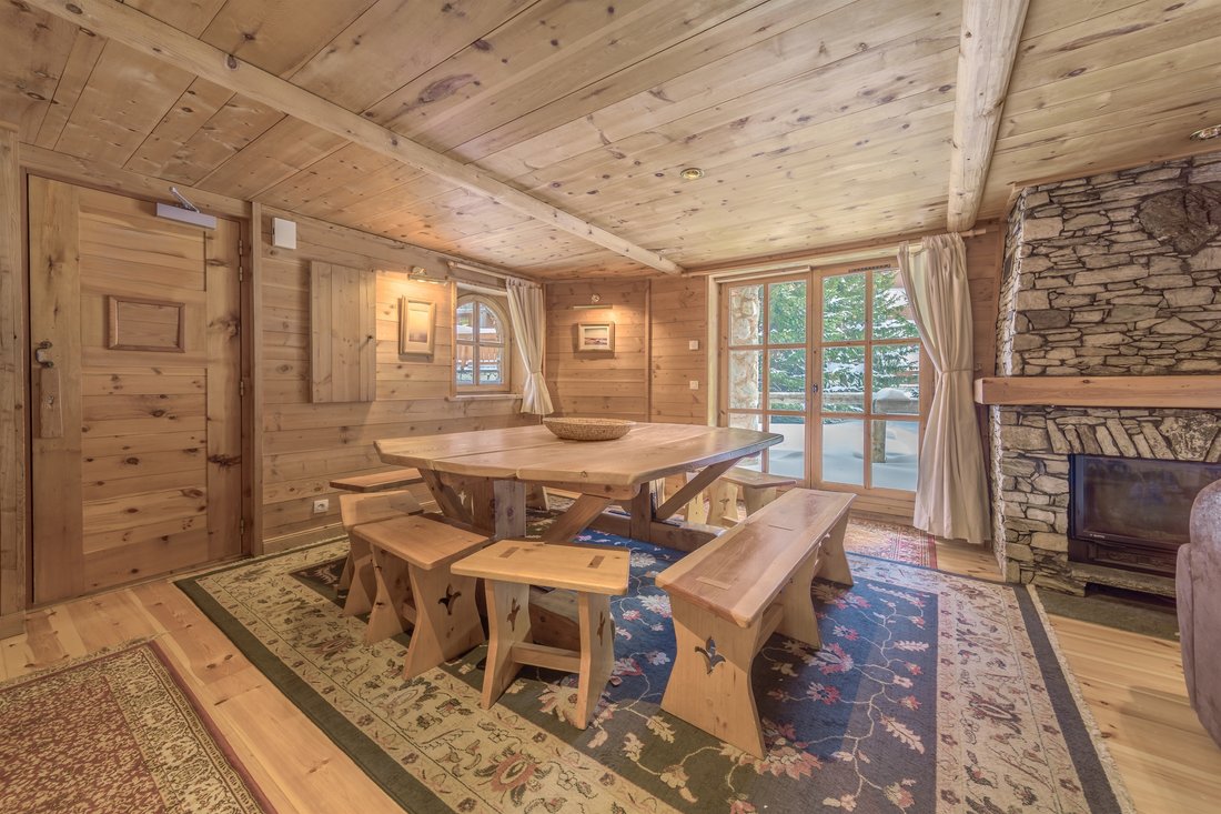 Chalet In Val D'isère In Val D'isère, Auvergne Rhône Alpes, France For Sale (13646714)