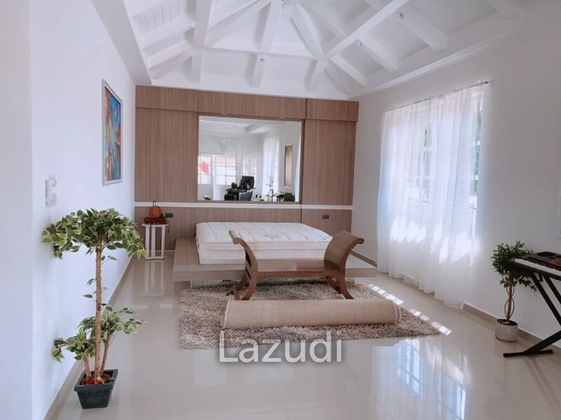 Villa in Pattaya City, Chon Buri, Thailand 4 - 13648375