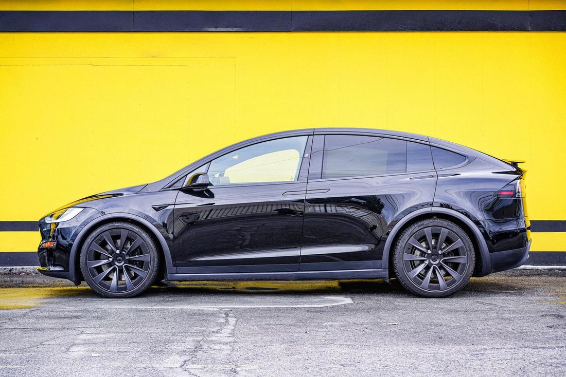 2023 Tesla Model X In El Monte, Ca, United States For Sale (13647575)