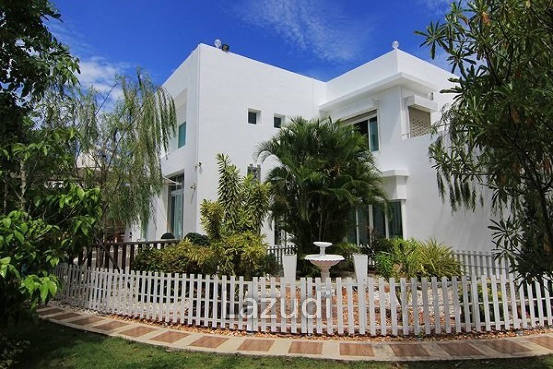 Villa in Thap Tai, Tanintharyi Region, Thailand 1 - 13648428