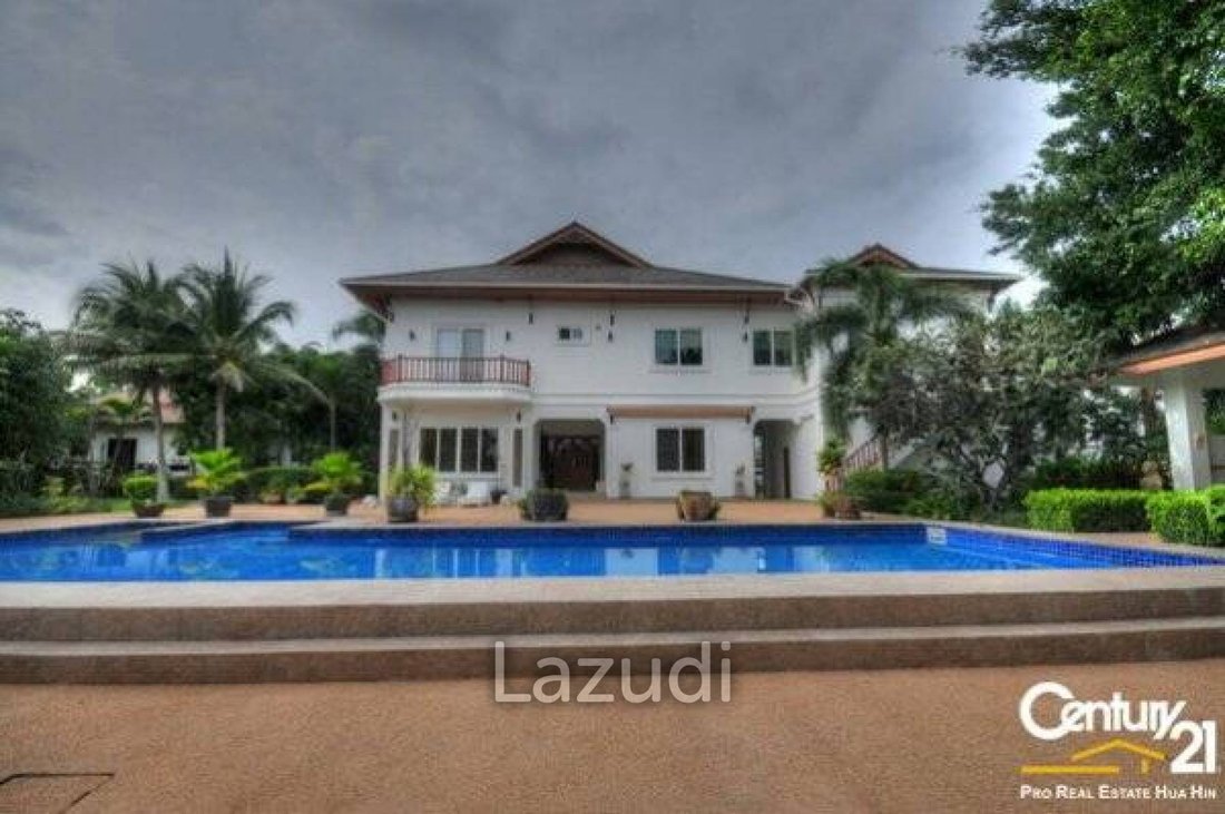 Villa in Hua Hin, Prachuap Khiri Khan, Thailand 1 - 13648310