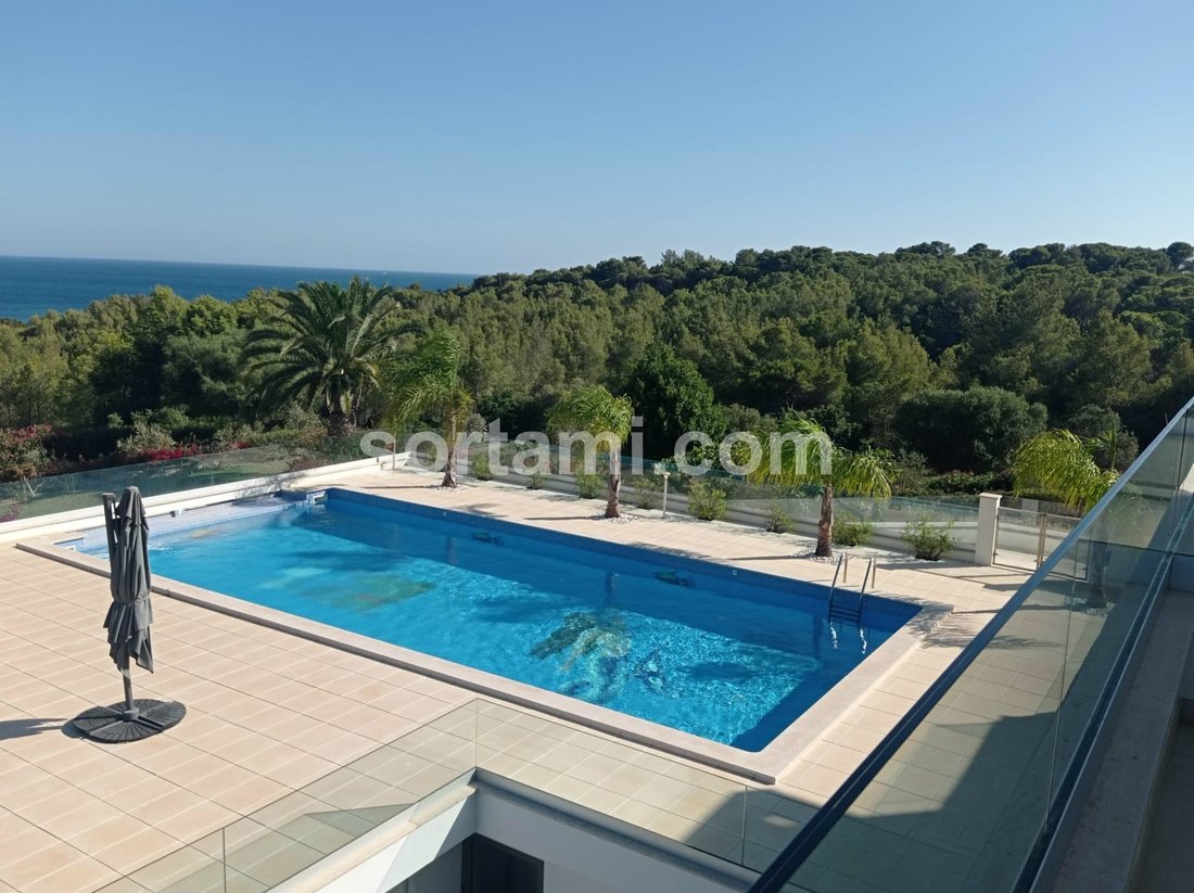 House in Alvor, Algarve, Portugal 1 - 13650416