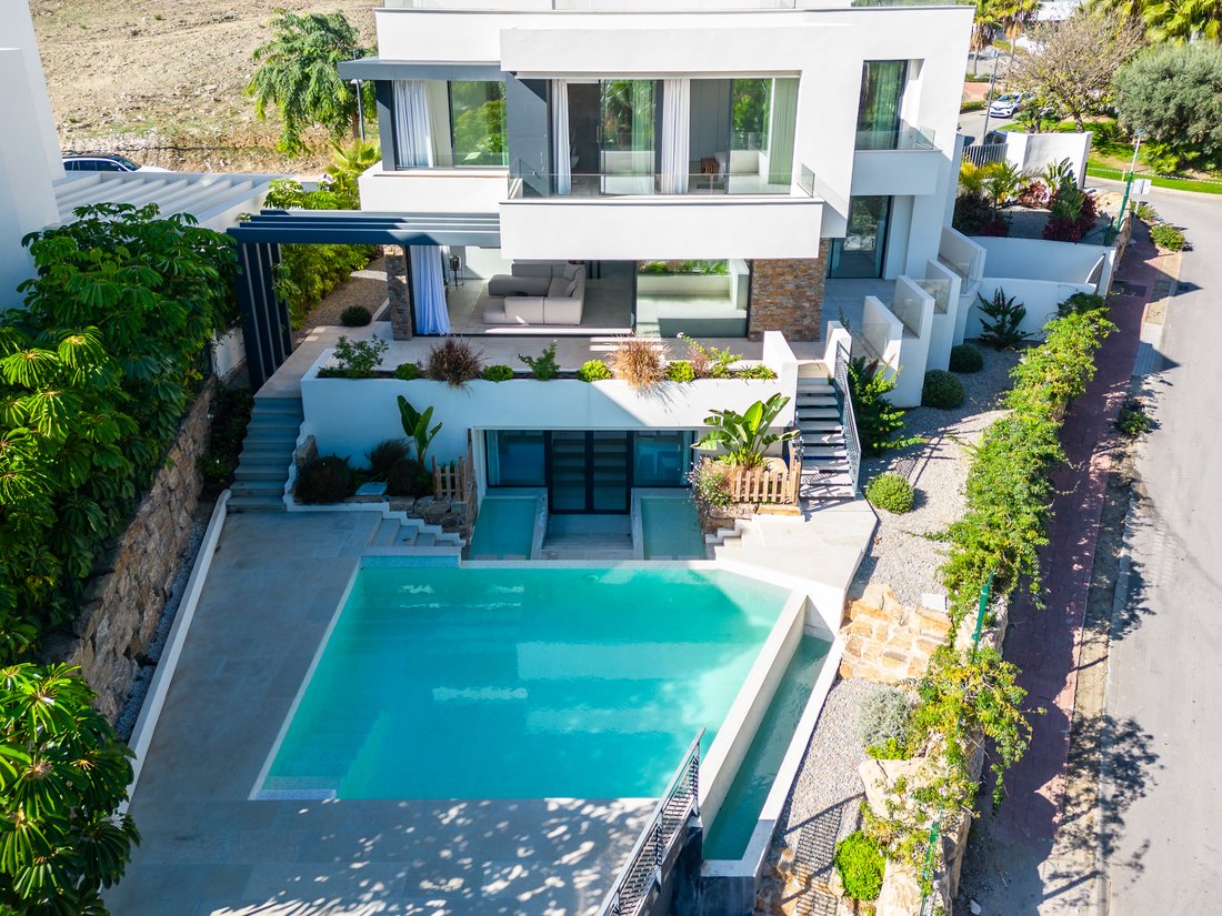Villa in Marbella, Andalusia, Spain 2 - 13650488