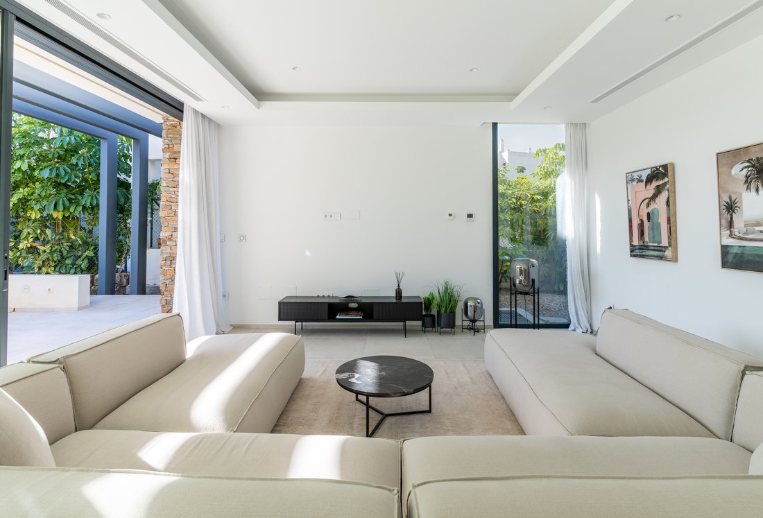 Villa in Marbella, Andalusia, Spain 3 - 13650488