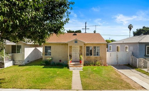 Luxury houses for sale in South Gate, California | JamesEdition