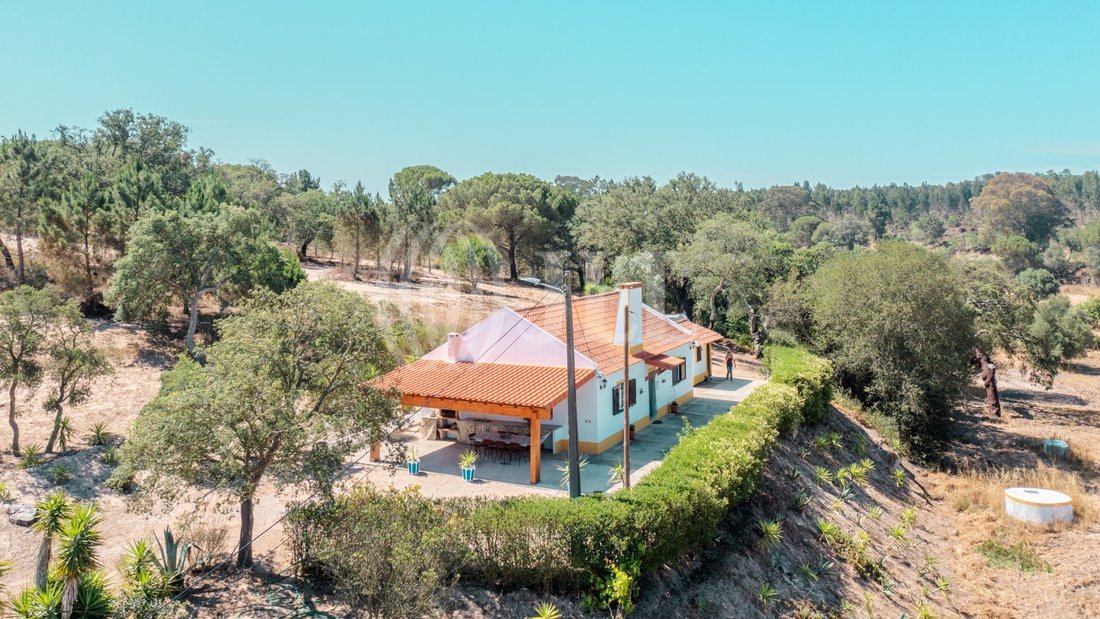 2 Bedroom Estate Rehabilitation Project In In Melides, Setubal