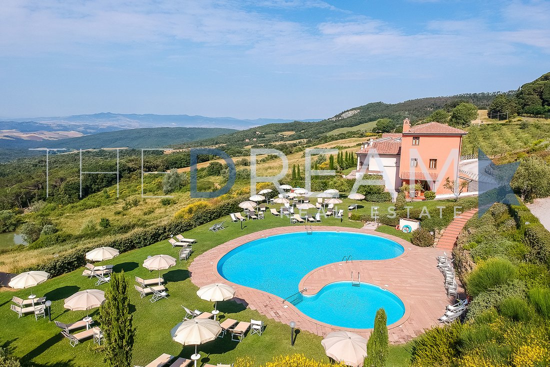 Estate in San Gimignano, Tuscany, Italy 5 - 13656623