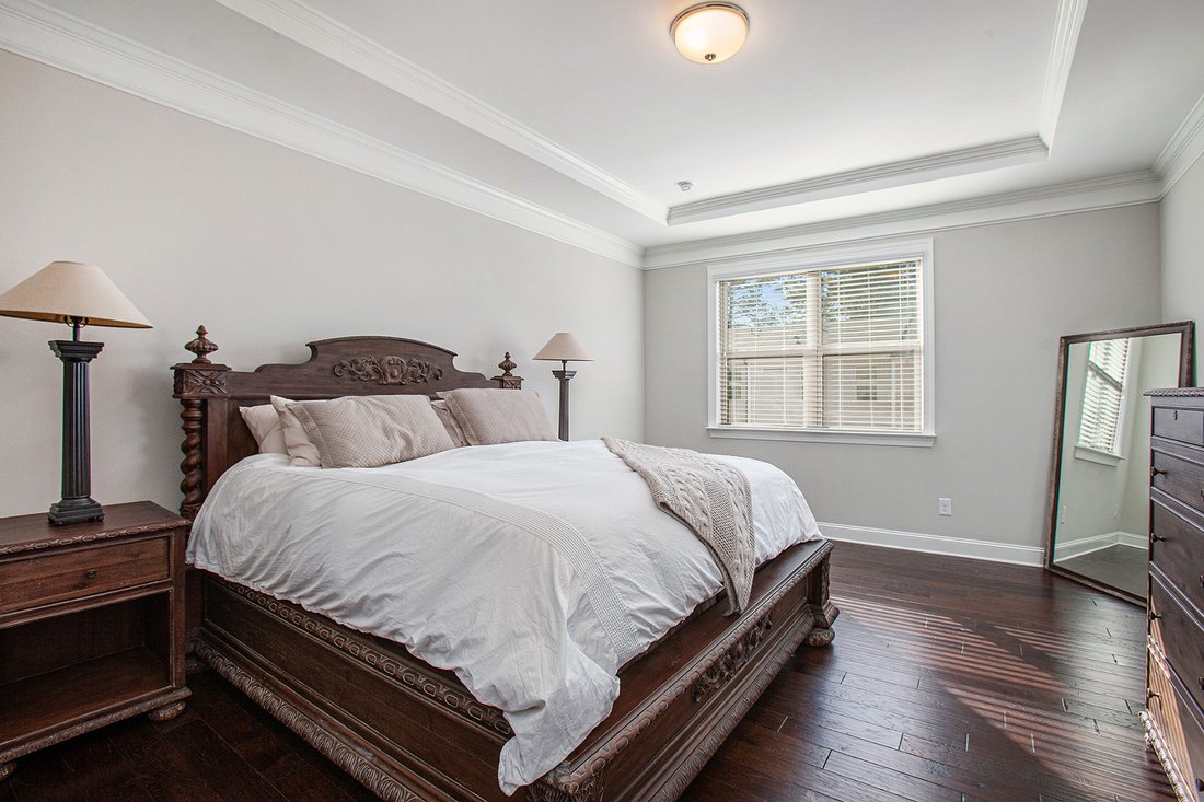 Immaculate Largest Floorplan End In North Druid Hills, United States For Sale (13667070)