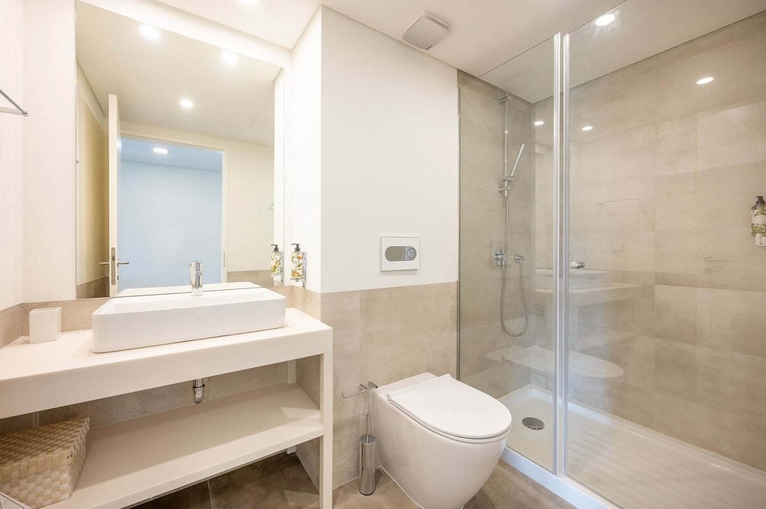 Apartment in Santa Marinha e Sao Pedro da Afurada, Porto District, Portugal 2 - 13654013