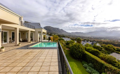 Country House in Cape Town, Western Cape, South Africa 1