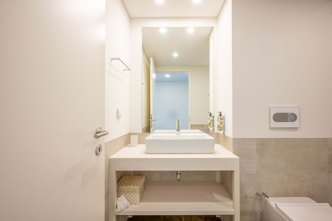 Apartment in Santa Marinha e Sao Pedro da Afurada, Porto District, Portugal 3 - 13654013