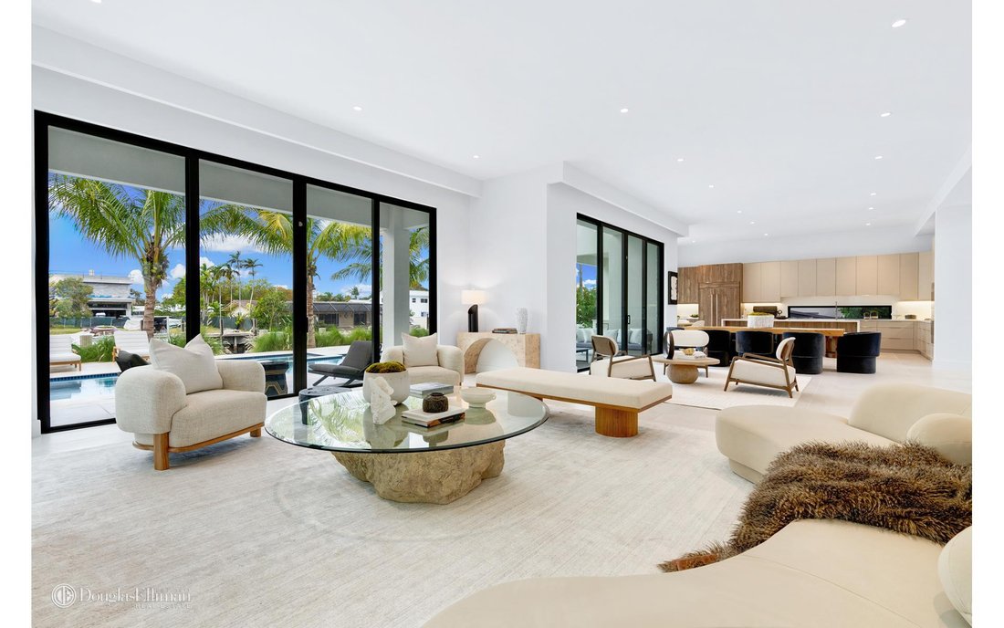 House North Miami In North Miami Beach, Florida, United States For Sale