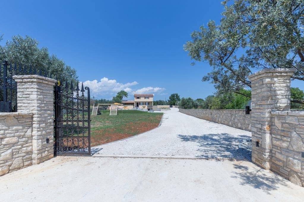 House in Grad Pula, Istria County, Croatia 5 - 13661640