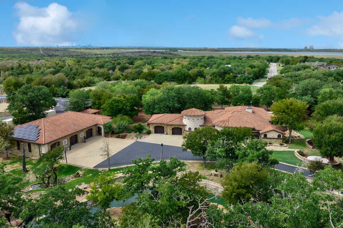 7700 State Hwy 130 & 7744 N F M Rd 973, In Coupland, Texas, United