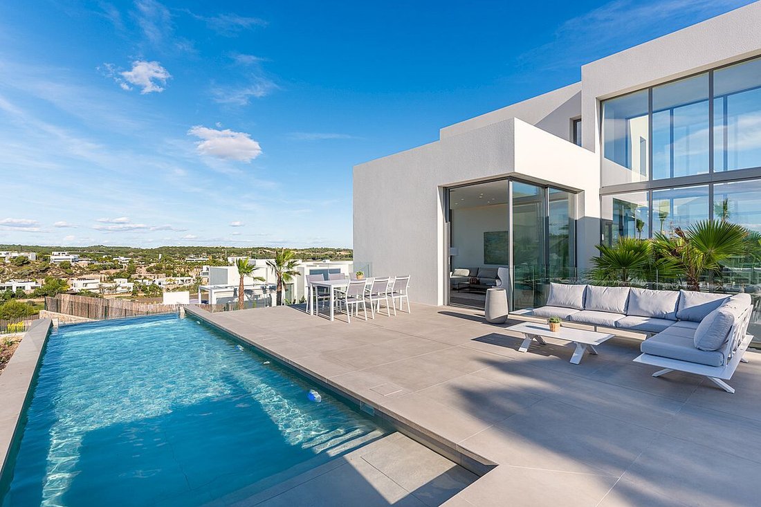 Villa in Orihuela, Valencian Community, Spain 5 - 12638756