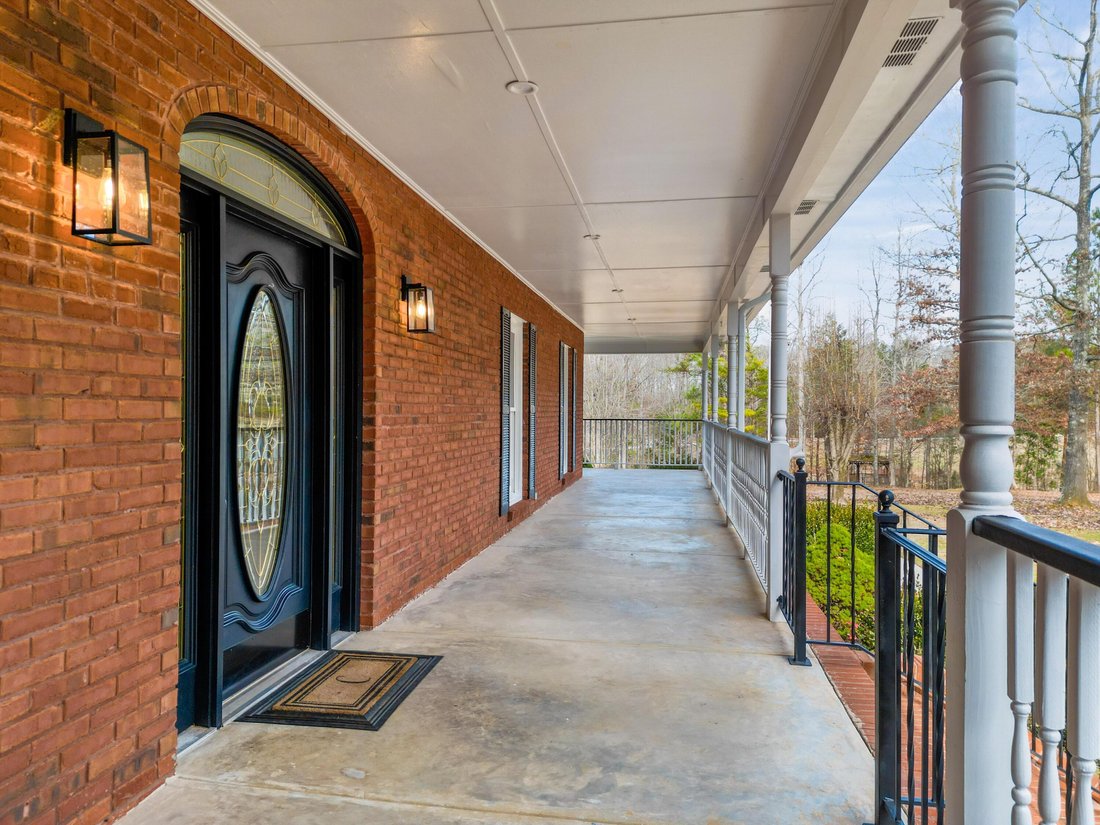 5 Bedrooms Single Family Detached Dans Rock Spring, états Unis à Vendre (13653915)