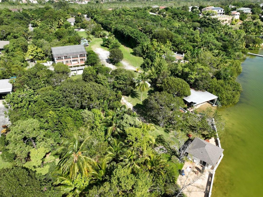 House in Nassau, New Providence, The Bahamas 2 - 13667043
