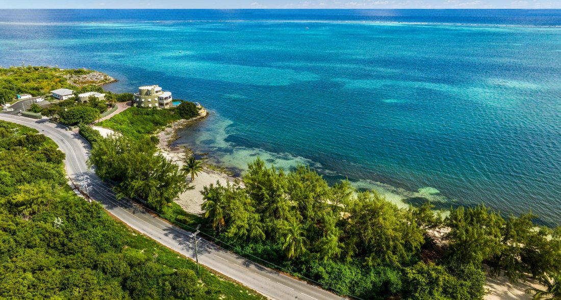 Land in Gun Bay, East End, Cayman Islands 2 - 13665258