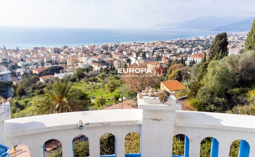 Villa in Sasso di Bordighera, Bordighera, Liguria 1