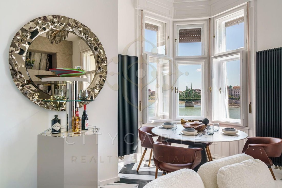 Apartment in Budapest, Hungary 3 - 13667211