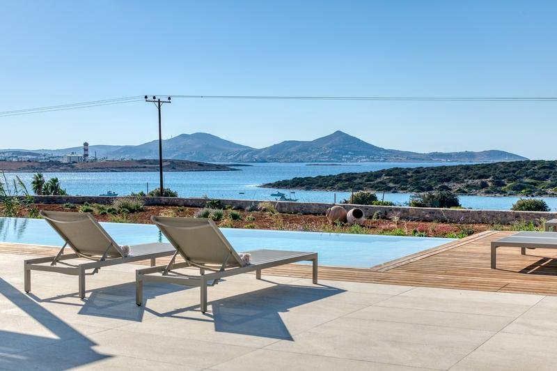 Villa in Paros, Aegean, Greece 4 - 13679142